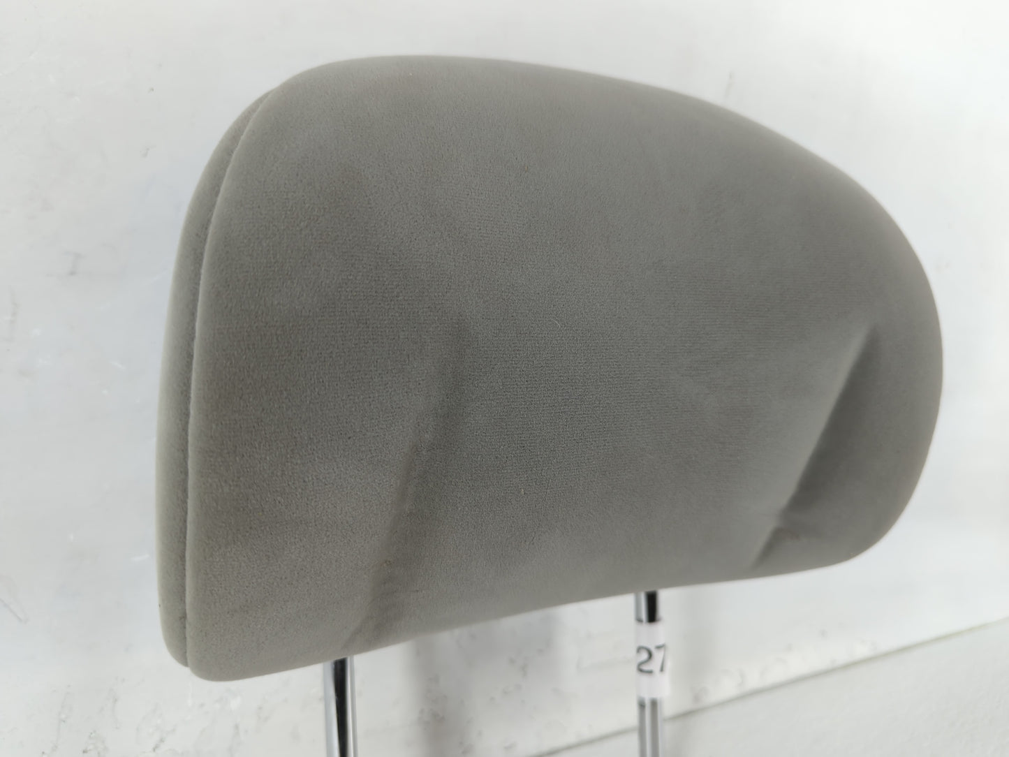 2007-2009 Toyota Camry Headrest Head Rest Front Driver Passenger Seat Fits Fits 2007 2008 2009 OEM Used Auto Parts - Oemused