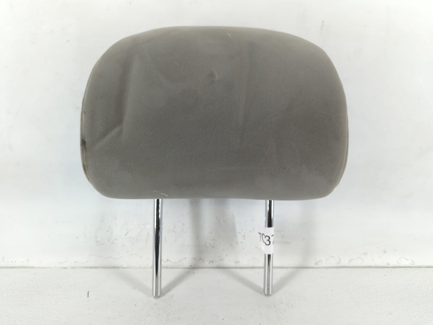 2007 Toyota Camry Headrest Head Rest Front Driver Passenger Seat Fits OEM Used Auto Parts - Oemusedautoparts1.com
