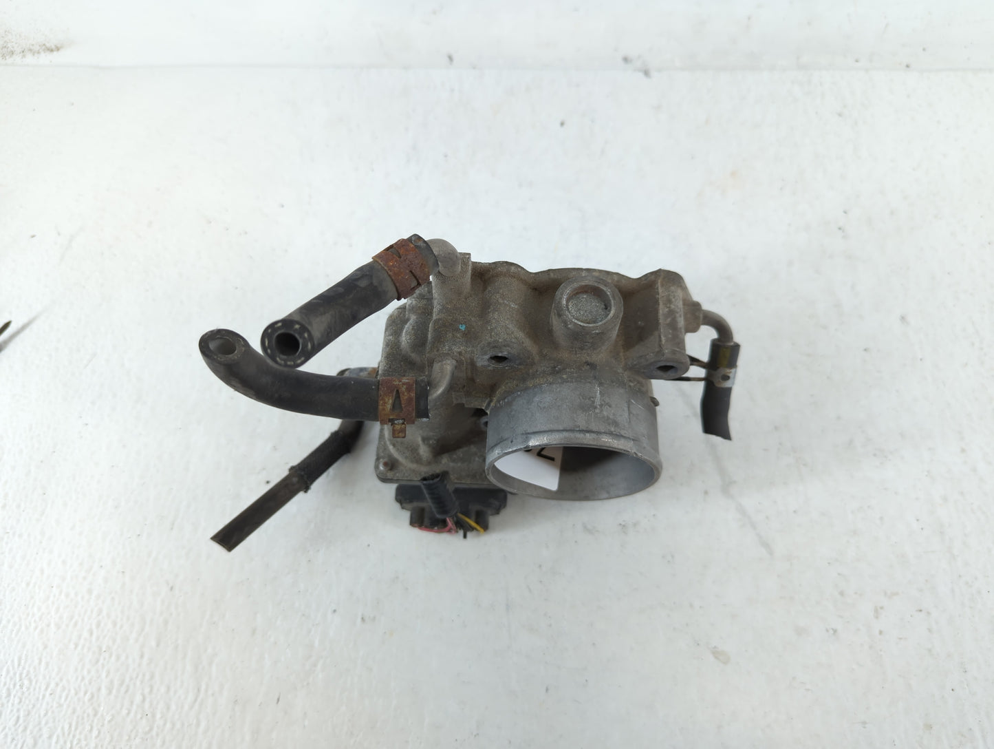 2007-2011 Toyota Camry Throttle Body P/N:22030-0H030 Fits Fits 2006 2007 2008 2009 2010 2011 2012 2013 2014 2015 OEM Used Au