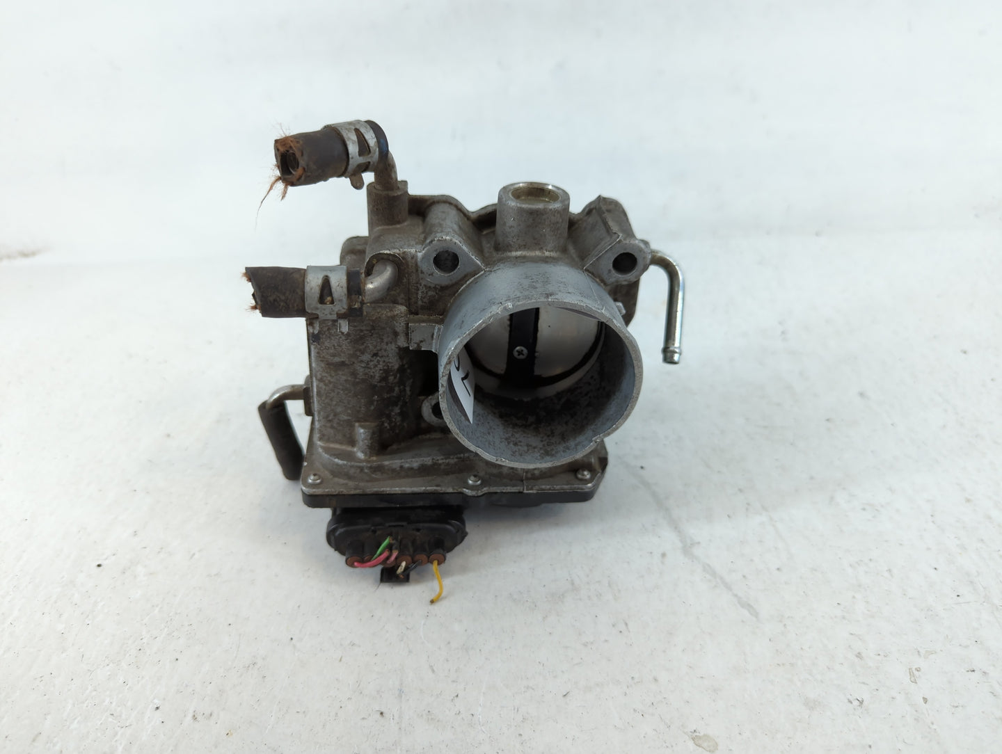 2007-2011 Toyota Camry Throttle Body P/N:22030-0H030 Fits Fits 2006 2007 2008 2009 2010 2011 2012 2013 2014 2015 OEM Used Au