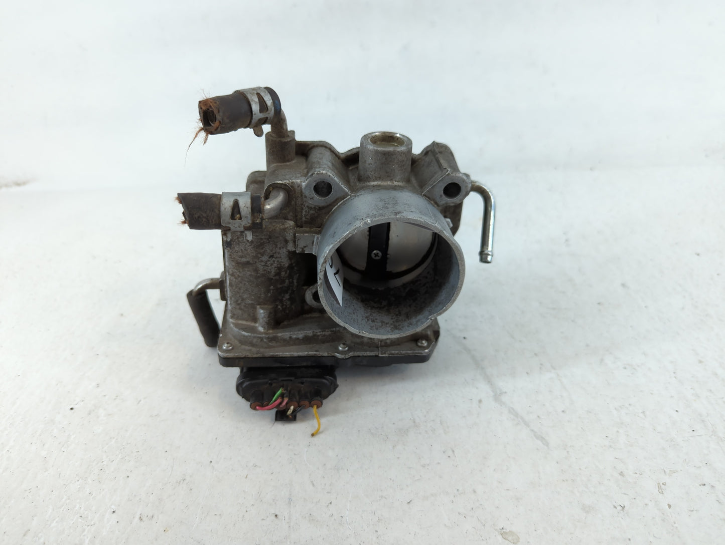 2007-2011 Toyota Camry Throttle Body P/N:22030-0H030 Fits Fits 2006 2007 2008 2009 2010 2011 2012 2013 2014 2015 OEM Used Au