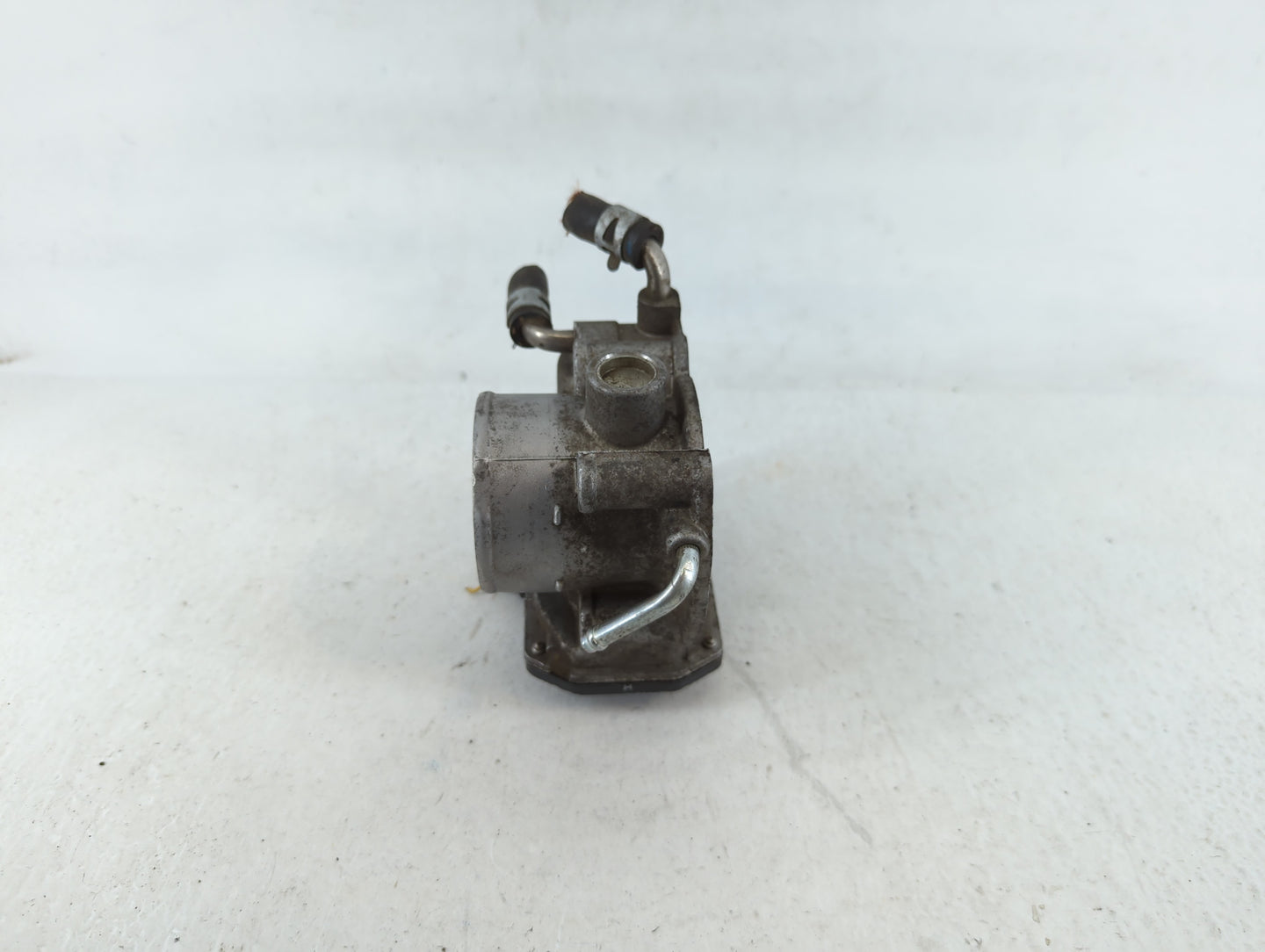 2007-2011 Toyota Camry Throttle Body P/N:22030-0H030 Fits Fits 2006 2007 2008 2009 2010 2011 2012 2013 2014 2015 OEM Used Au
