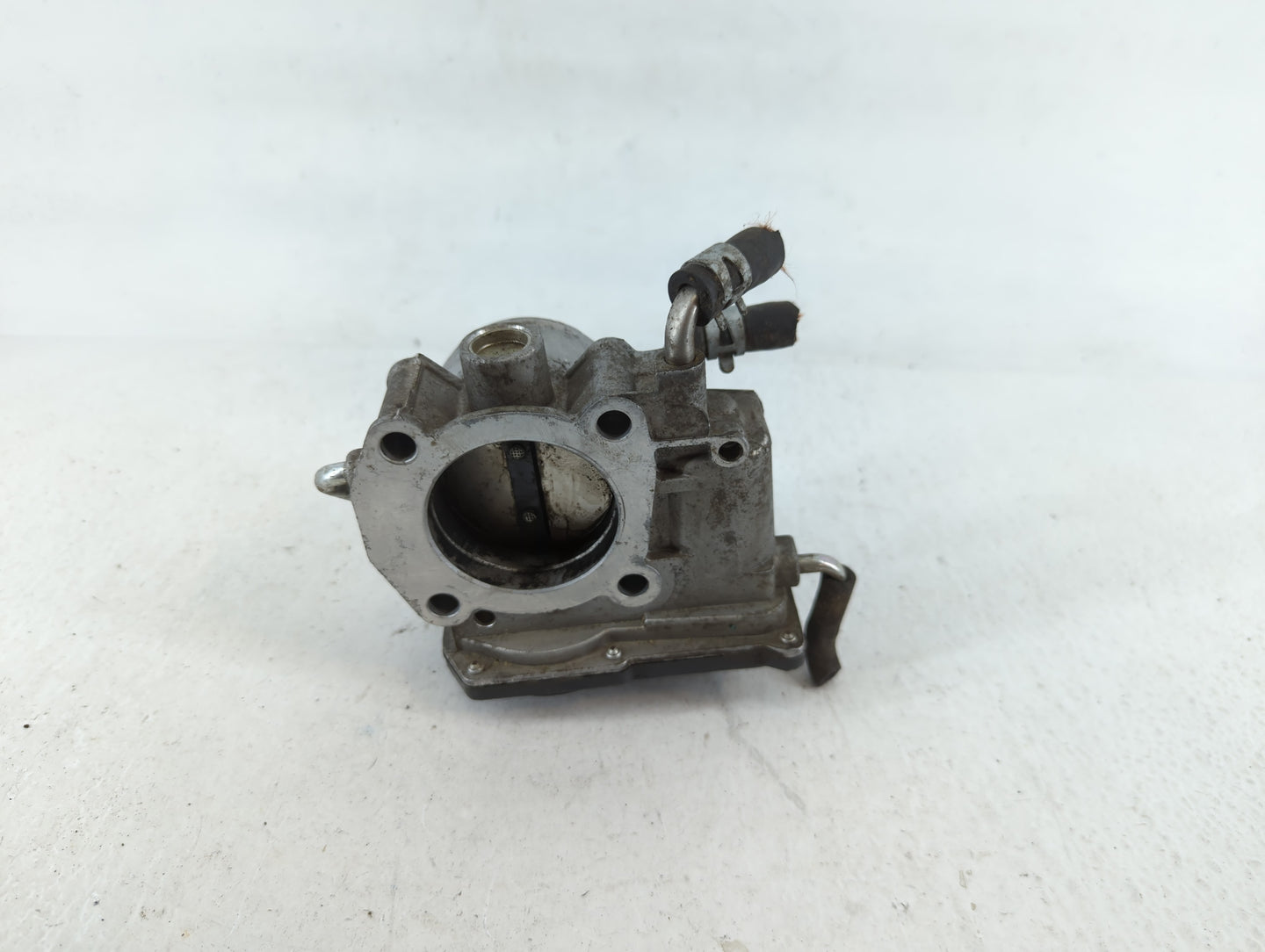 2007-2011 Toyota Camry Throttle Body P/N:22030-0H030 Fits Fits 2006 2007 2008 2009 2010 2011 2012 2013 2014 2015 OEM Used Au