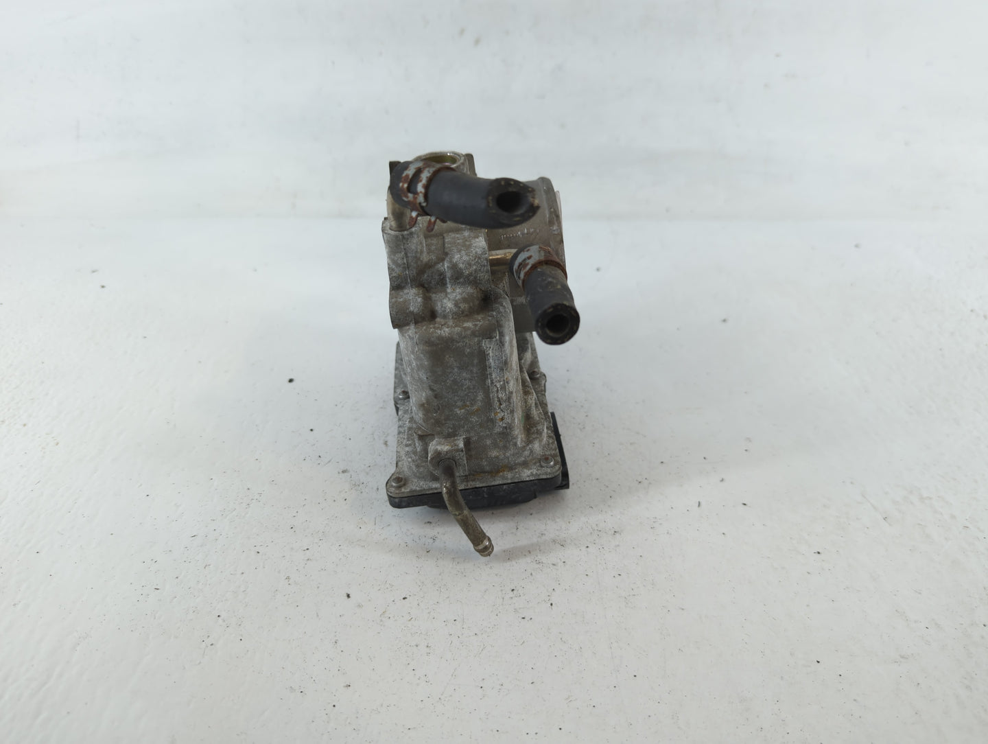 2007-2011 Toyota Camry Throttle Body P/N:22030-0H030 Fits Fits 2006 2007 2008 2009 2010 2011 2012 2013 2014 2015 OEM Used Au