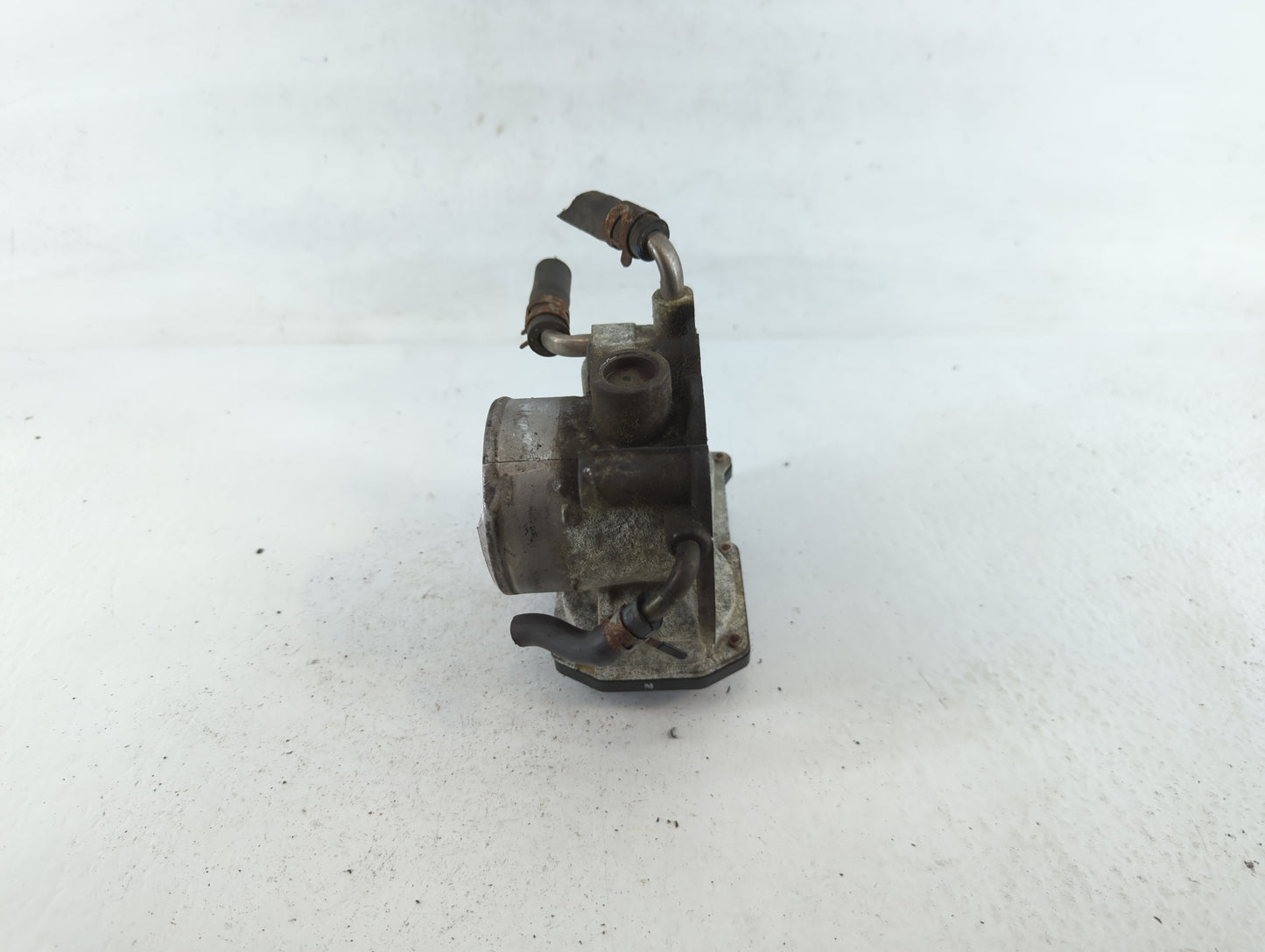 2007-2011 Toyota Camry Throttle Body P/N:22030-0H030 Fits Fits 2006 2007 2008 2009 2010 2011 2012 2013 2014 2015 OEM Used Au
