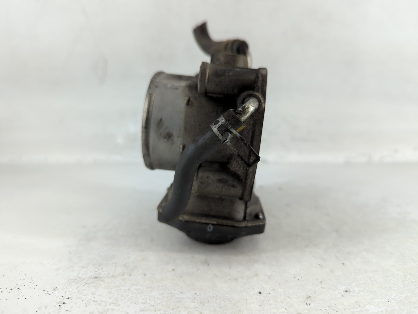 2007-2011 Toyota Camry Throttle Body P/N:22030-0H030 Fits Fits 2006 2007 2008 2009 2010 2011 2012 2013 2014 2015 OEM Used Au