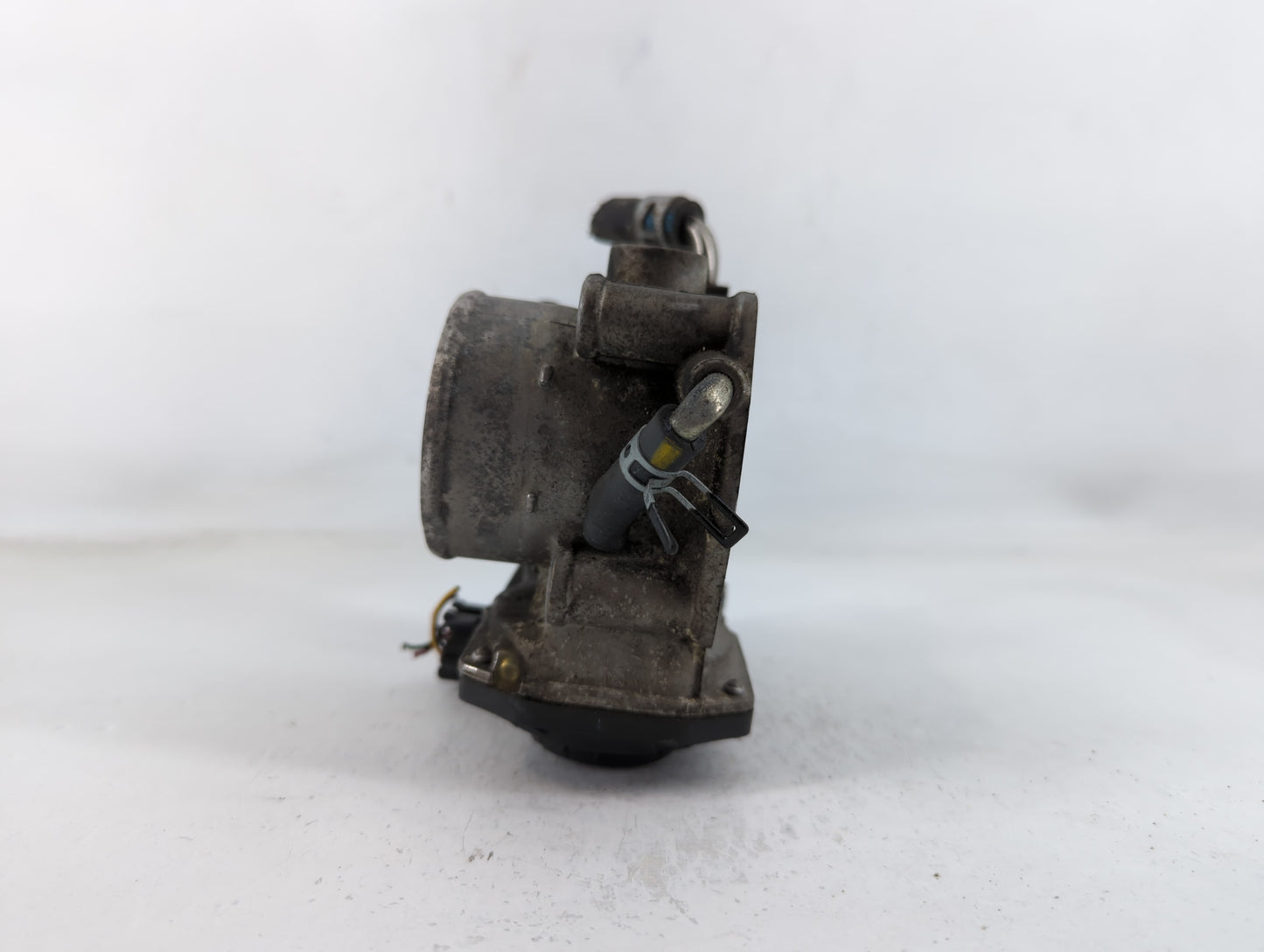 2007-2011 Toyota Camry Throttle Body P/N:22030-0H030 Fits Fits 2006 2007 2008 2009 2010 2011 2012 2013 2014 2015 OEM Used Au