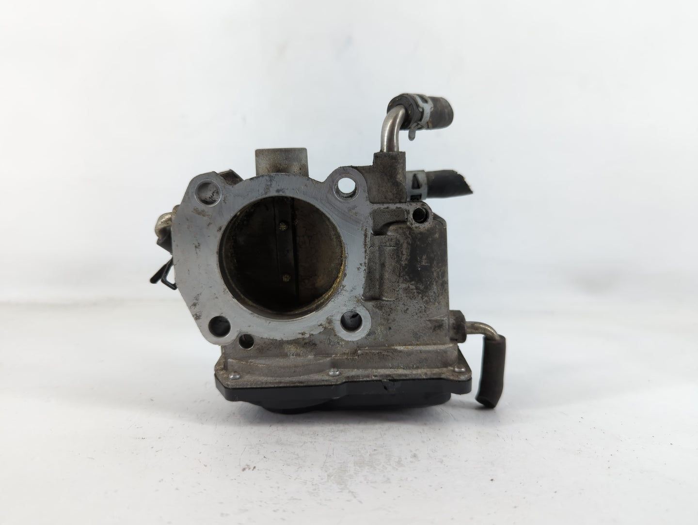 2007-2011 Toyota Camry Throttle Body P/N:22030-0H030 Fits Fits 2006 2007 2008 2009 2010 2011 2012 2013 2014 2015 OEM Used Au