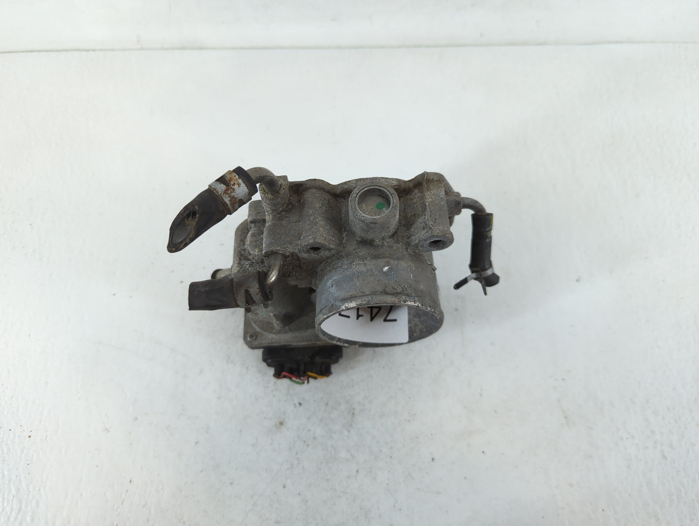 2007-2011 Toyota Camry Throttle Body P/N:22030-0H030 Fits Fits 2006 2007 2008 2009 2010 2011 2012 2013 2014 2015 OEM Used Au