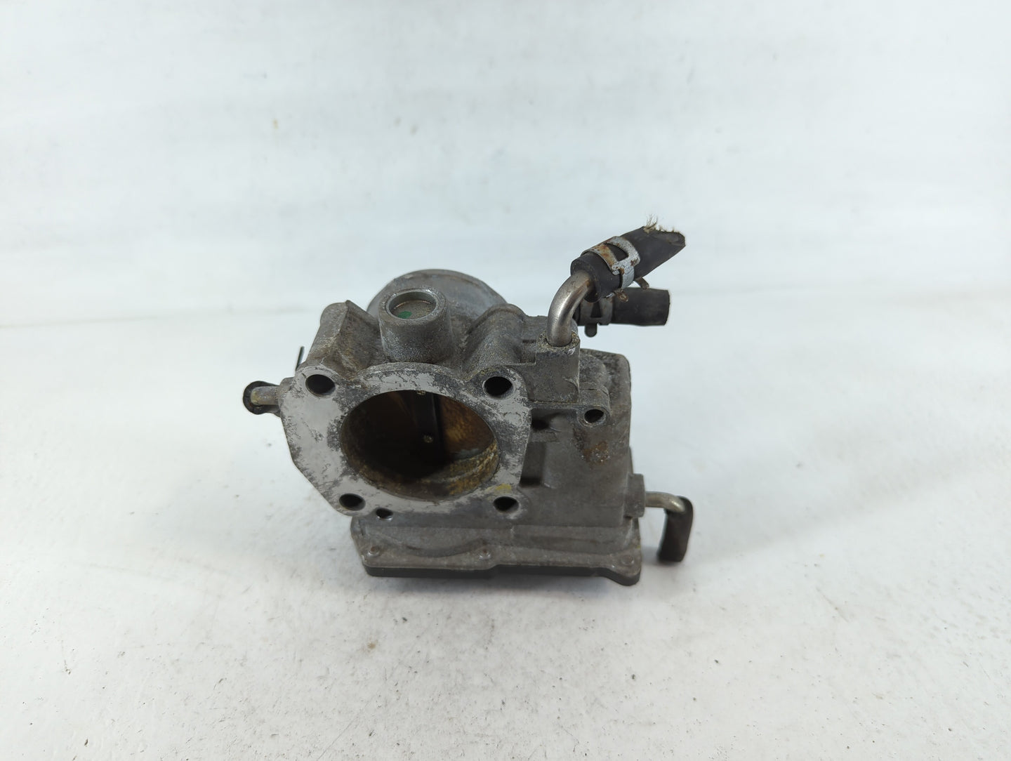 2007-2011 Toyota Camry Throttle Body P/N:22030-0H030 Fits Fits 2006 2007 2008 2009 2010 2011 2012 2013 2014 2015 OEM Used Au