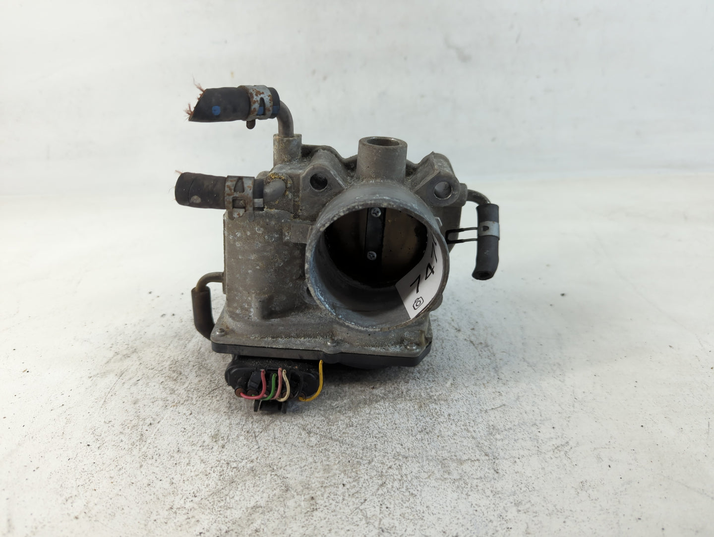 2007-2011 Toyota Camry Throttle Body P/N:22030-0H030 Fits Fits 2006 2007 2008 2009 2010 2011 2012 2013 2014 2015 OEM Used Au