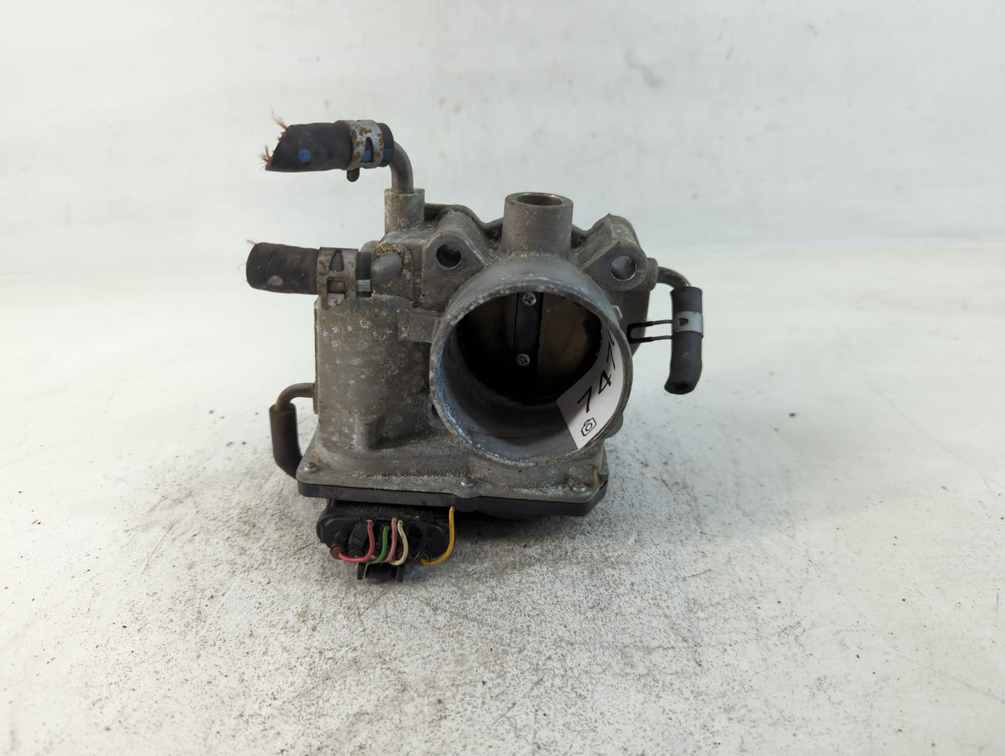 2007-2011 Toyota Camry Throttle Body P/N:22030-0H030 Fits Fits 2006 2007 2008 2009 2010 2011 2012 2013 2014 2015 OEM Used Au