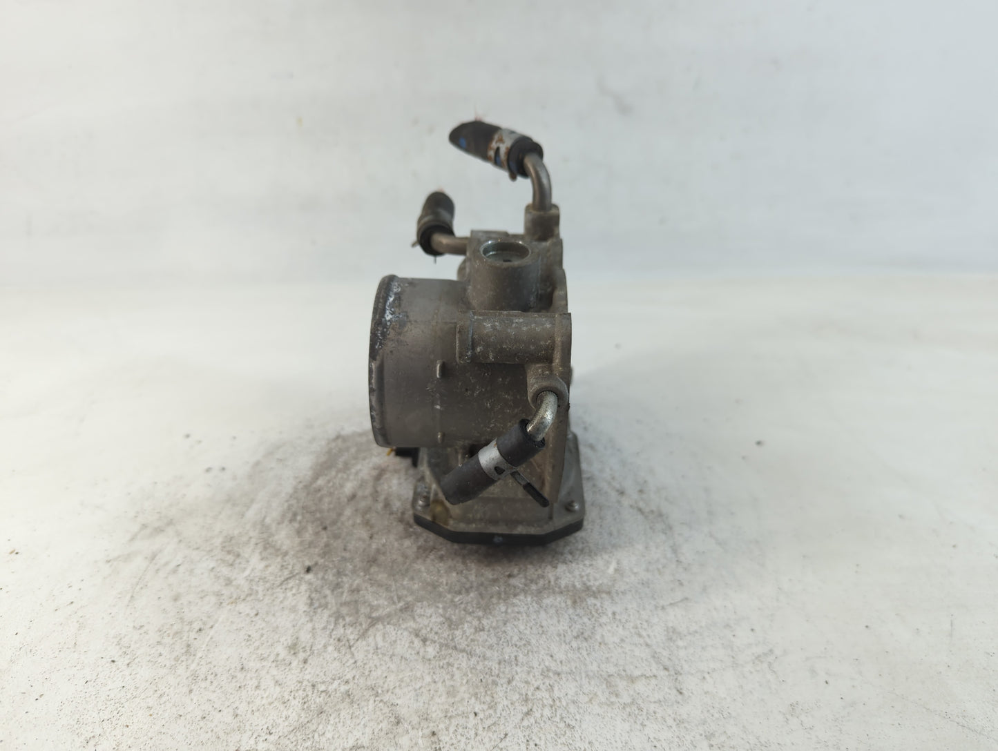 2007-2011 Toyota Camry Throttle Body P/N:22030-0H030 Fits Fits 2006 2007 2008 2009 2010 2011 2012 2013 2014 2015 OEM Used Au