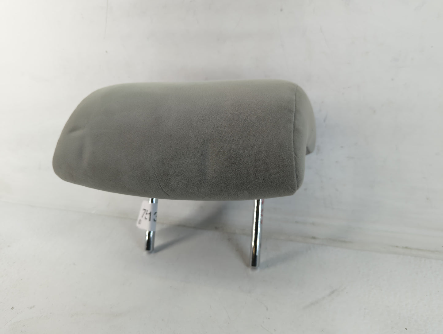2007-2009 Toyota Camry Headrest Head Rest Front Driver Passenger Seat Fits Fits 2007 2008 2009 OEM Used Auto Parts - Oemused