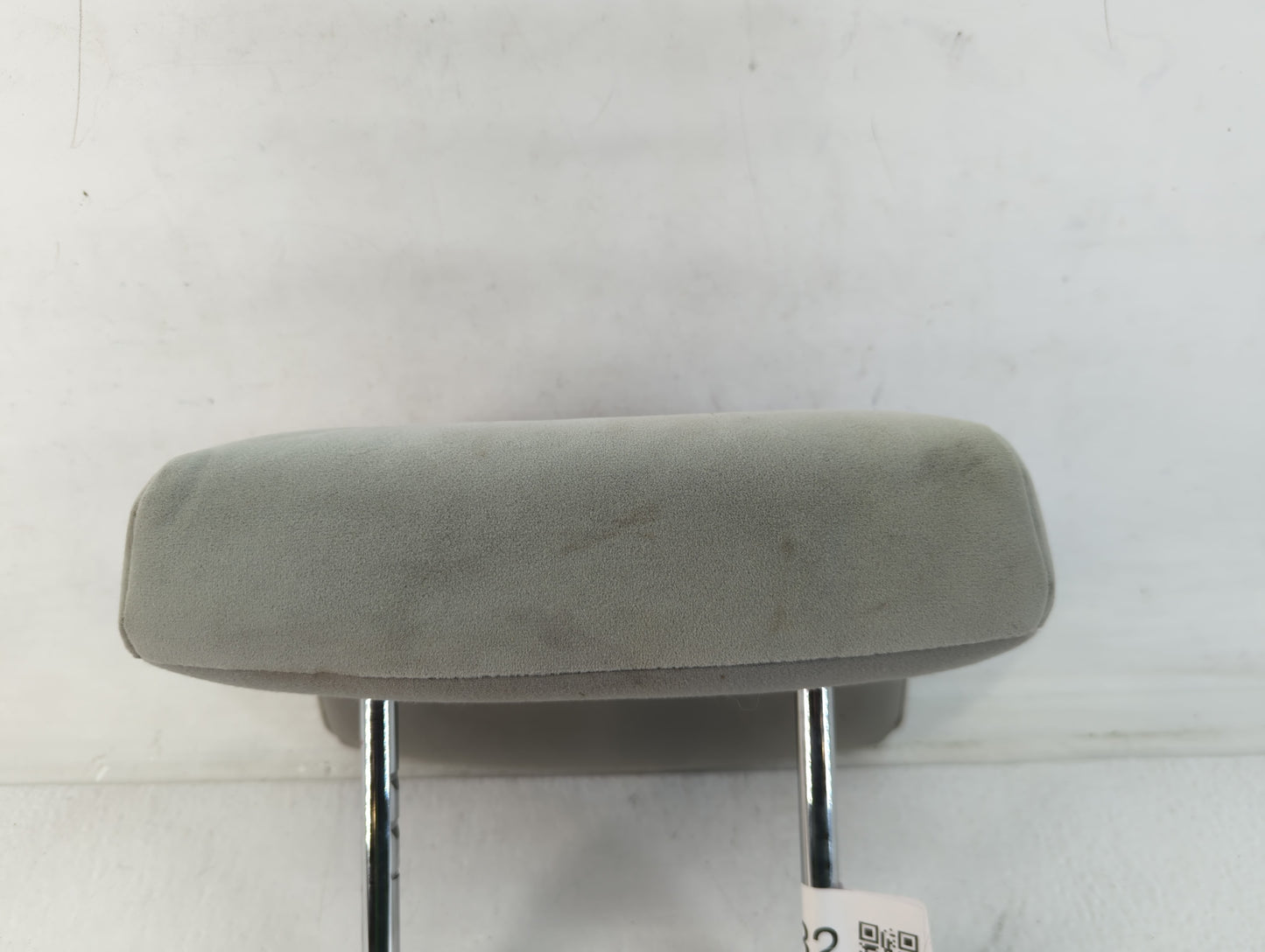 2007-2009 Toyota Camry Headrest Head Rest Front Driver Passenger Seat Fits Fits 2007 2008 2009 OEM Used Auto Parts - Oemused