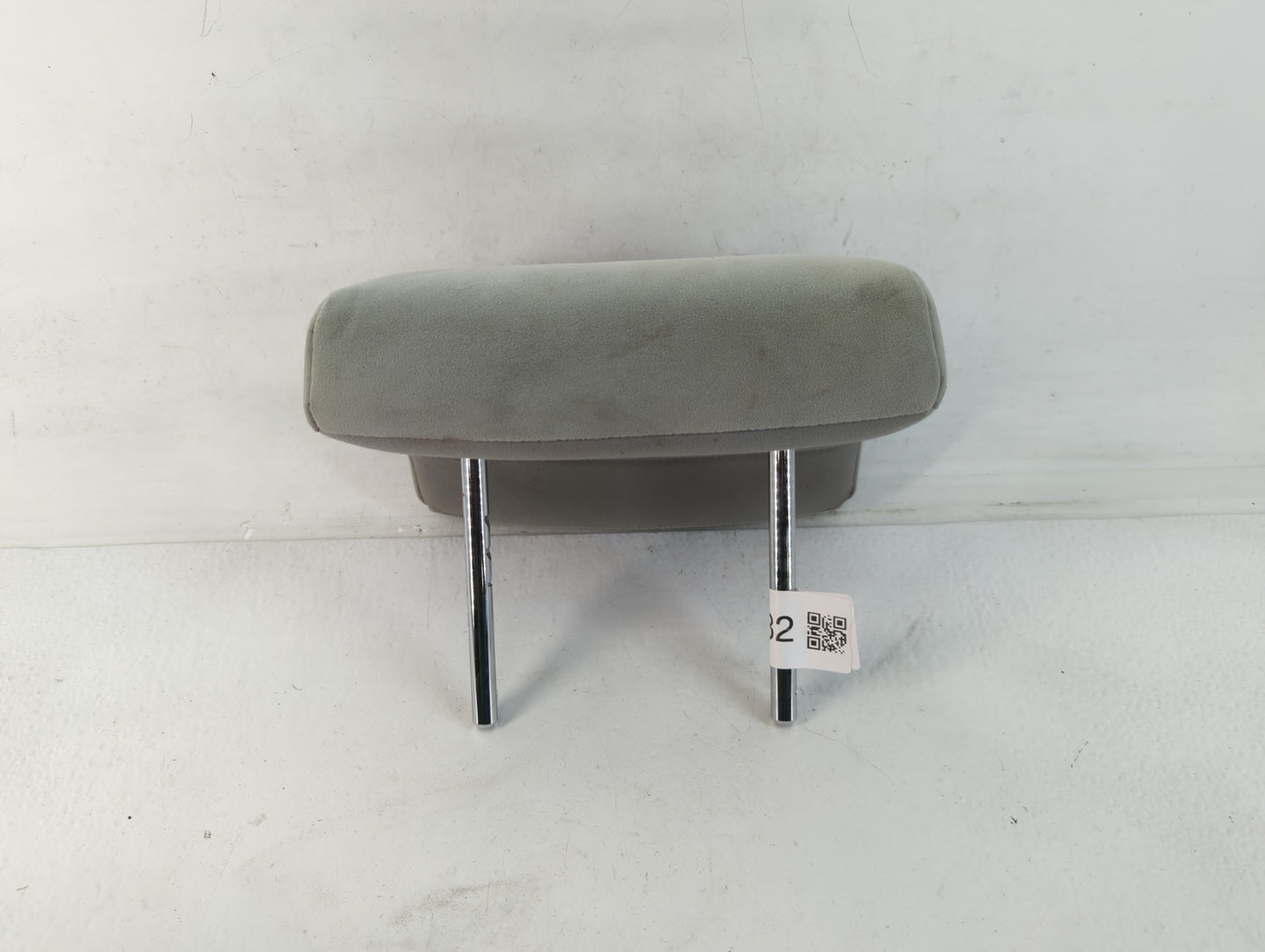 2007-2009 Toyota Camry Headrest Head Rest Front Driver Passenger Seat Fits Fits 2007 2008 2009 OEM Used Auto Parts - Oemused