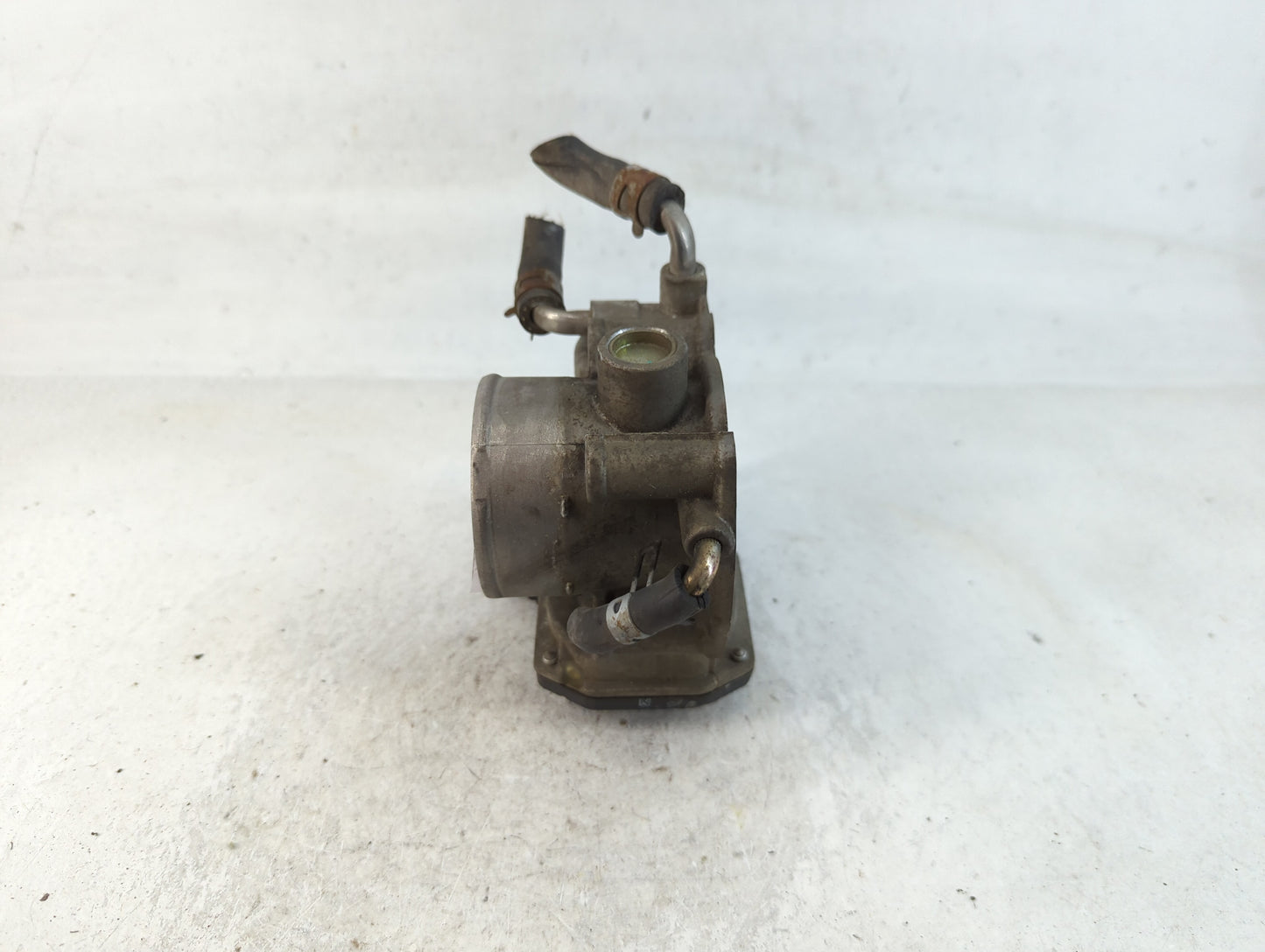 2007-2011 Toyota Camry Throttle Body P/N:22030-0H030 Fits Fits 2006 2007 2008 2009 2010 2011 2012 2013 2014 2015 OEM Used Au