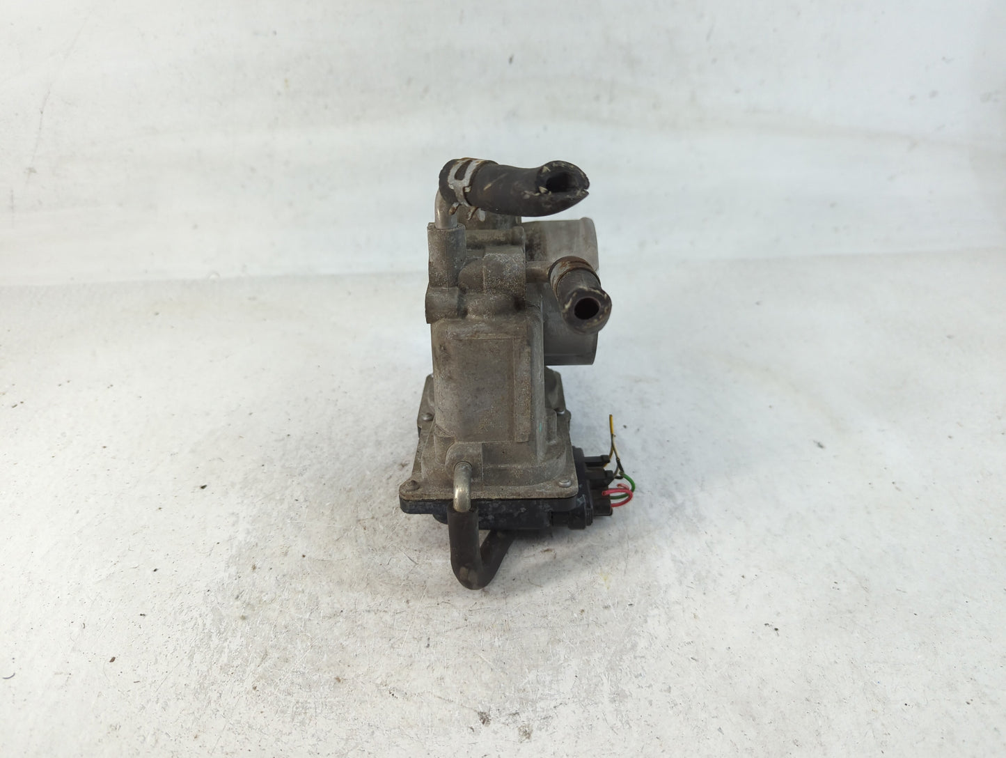 2007-2011 Toyota Camry Throttle Body P/N:22030-0H030 Fits Fits 2006 2007 2008 2009 2010 2011 2012 2013 2014 2015 OEM Used Au