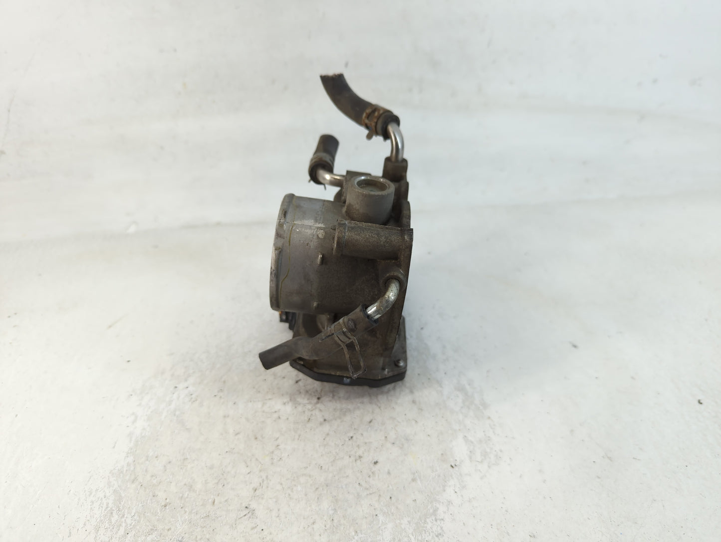 2007-2011 Toyota Camry Throttle Body P/N:22030-0H030 Fits Fits 2006 2007 2008 2009 2010 2011 2012 2013 2014 2015 OEM Used Au