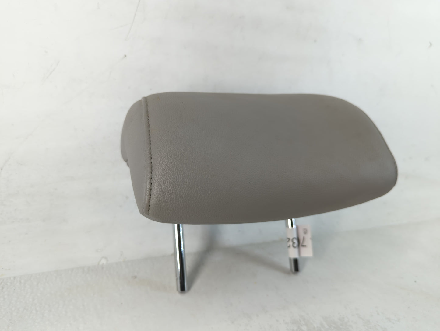 2007-2008 Toyota Camry Headrest Head Rest Front Driver Passenger Seat Fits Fits 2007 2008 OEM Used Auto Parts - Oemusedautop