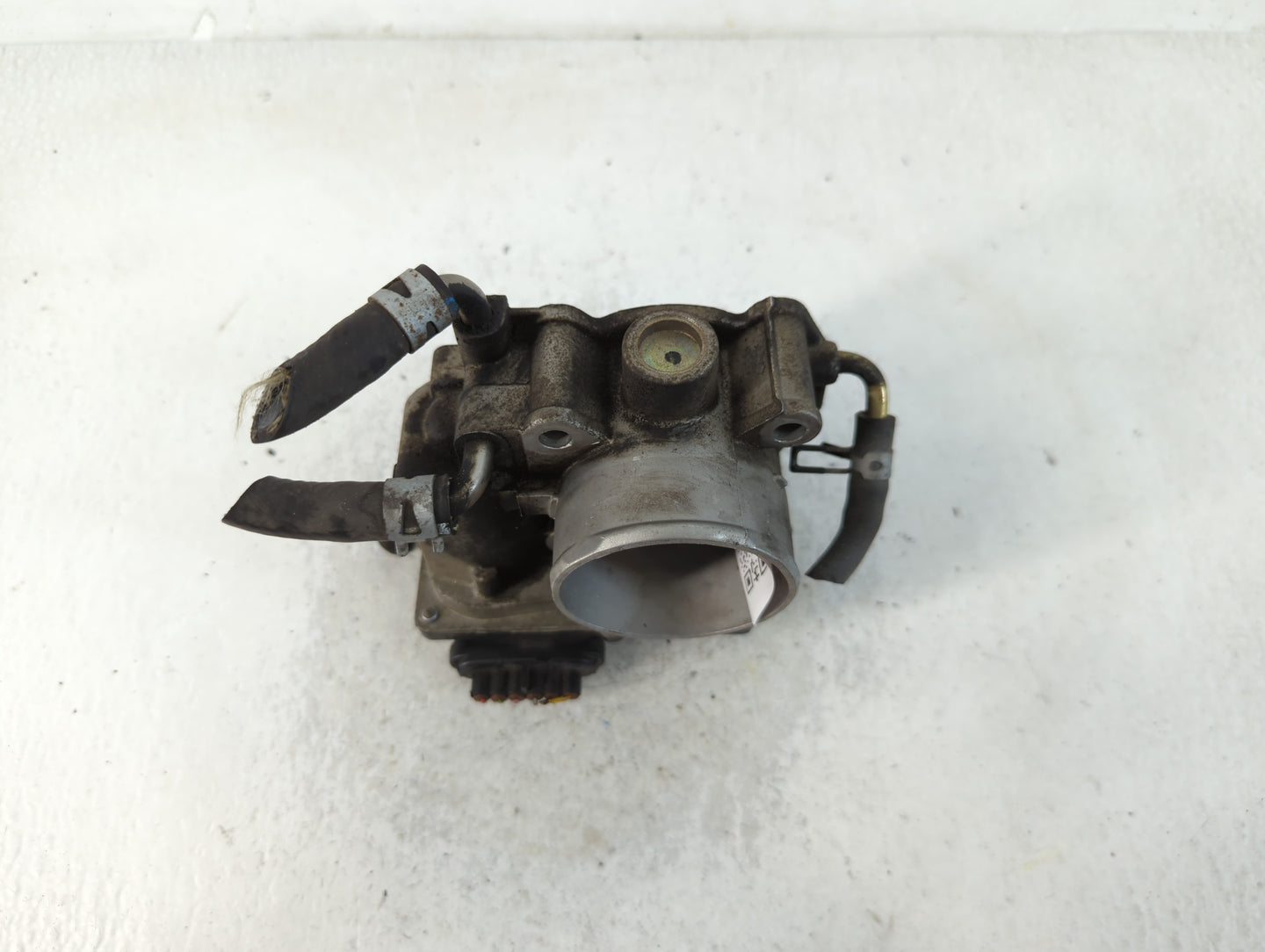 2007-2011 Toyota Camry Throttle Body P/N:22030-0H030 Fits Fits 2006 2007 2008 2009 2010 2011 2012 2013 2014 2015 OEM Used Au