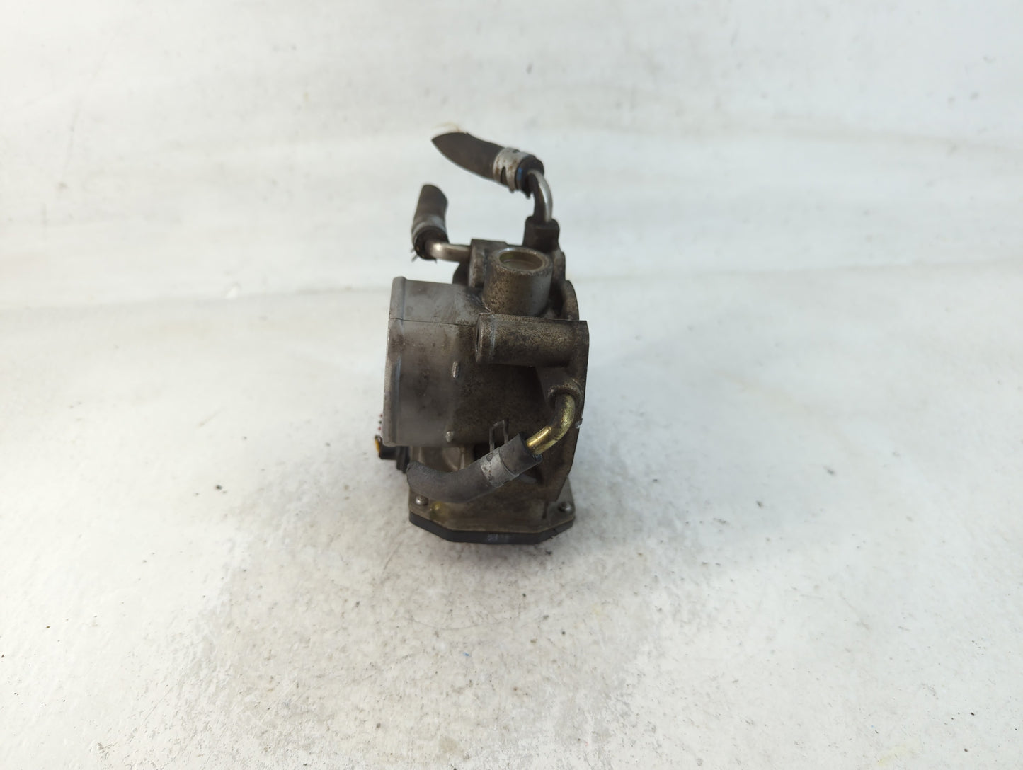 2007-2011 Toyota Camry Throttle Body P/N:22030-0H030 Fits Fits 2006 2007 2008 2009 2010 2011 2012 2013 2014 2015 OEM Used Au