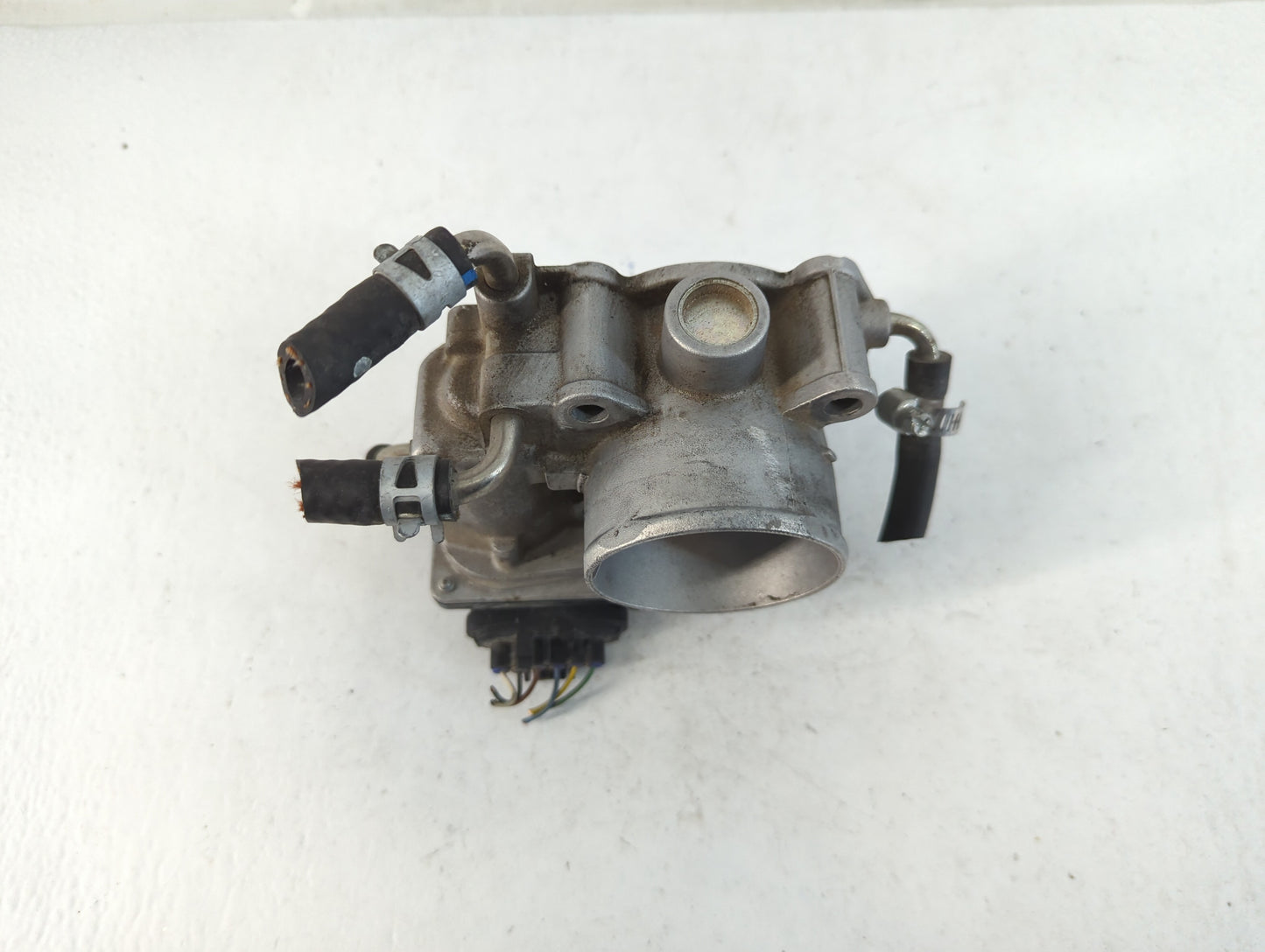 2007-2011 Toyota Camry Throttle Body P/N:22030-0H070 Fits Fits 2006 2007 2008 2009 2010 2011 2012 2013 2014 2015 OEM Used Au