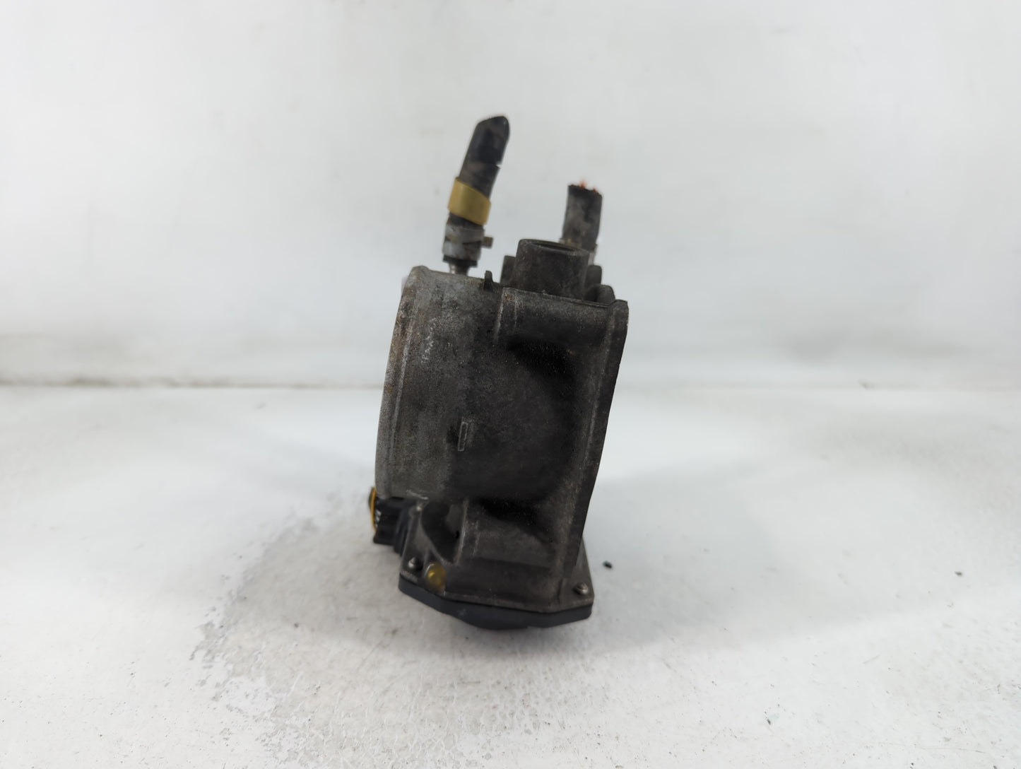 2007-2017 Toyota Camry Throttle Body P/N:22030-31030 Fits OEM Used Auto Parts - Oemusedautoparts1.com