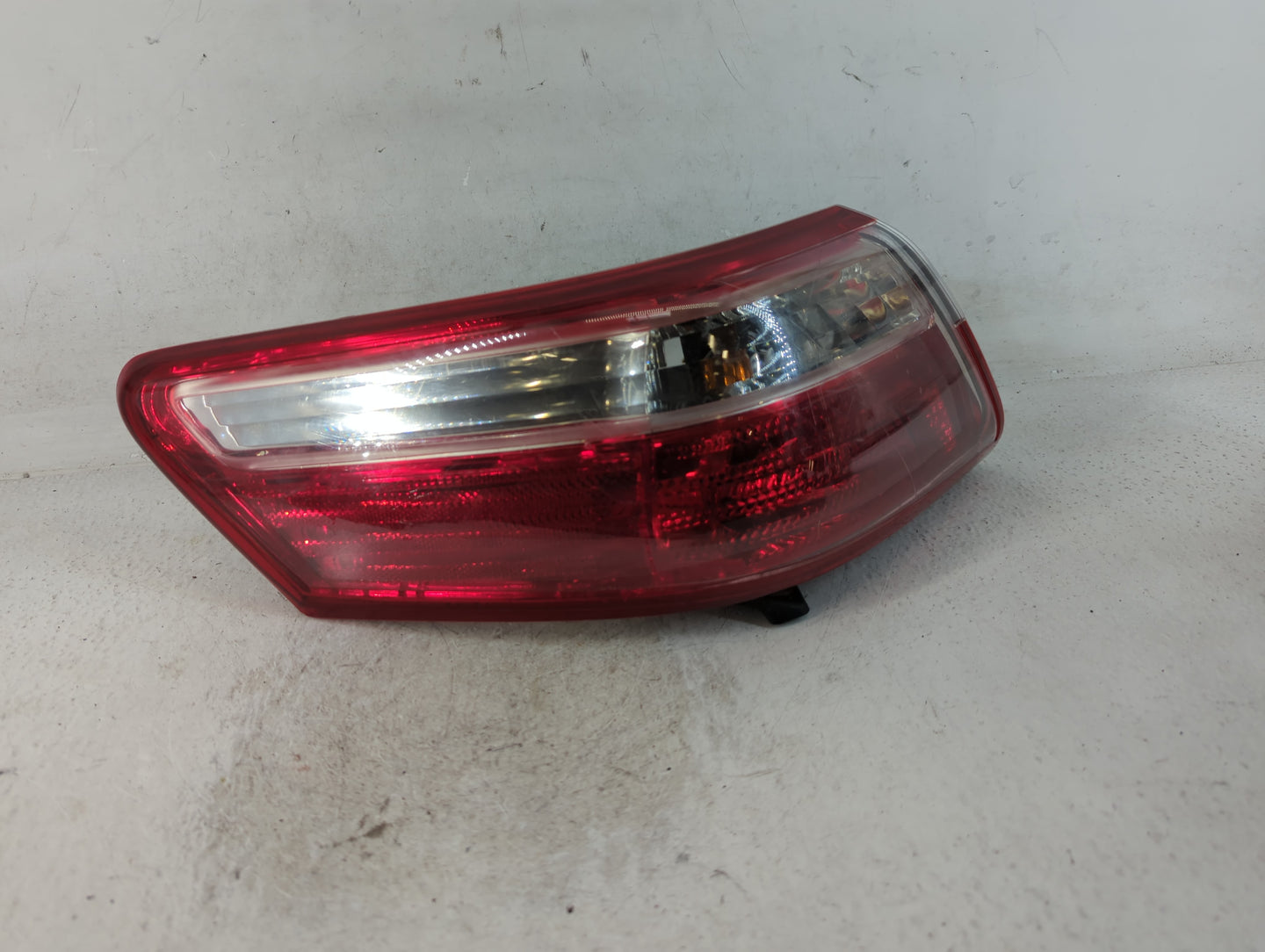 2007-2009 Toyota Camry Tail Light Assembly Passenger Right OEM P/N:96-95 Fits Fits 2007 2008 2009 OEM Used Auto Parts - Oemu