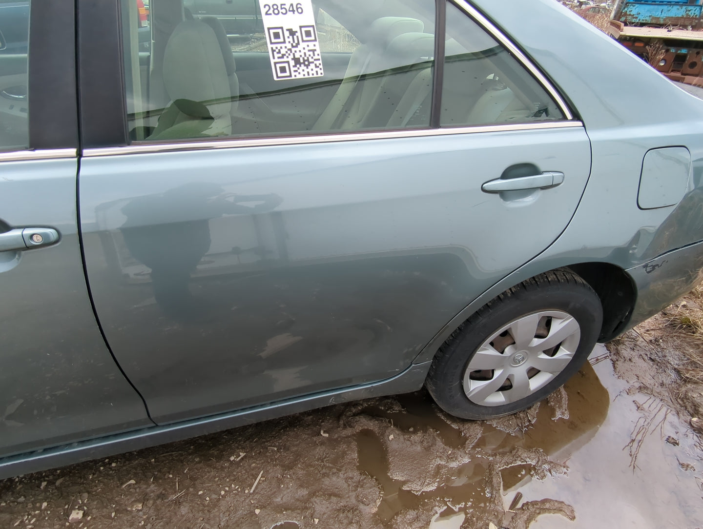 2007-2011 Toyota Camry Driver Rear Door Oem 840396 - Oemusedautoparts1.com