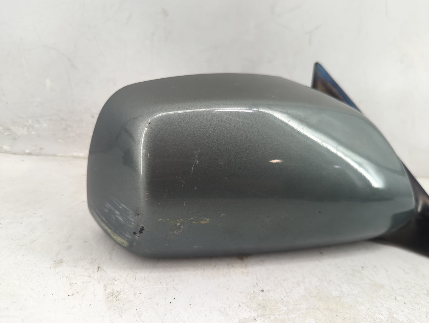 2007-2011 Toyota Camry Passenger Side View Mirror - Right Door Mirror OEM Used - Oemusedautoparts1.com