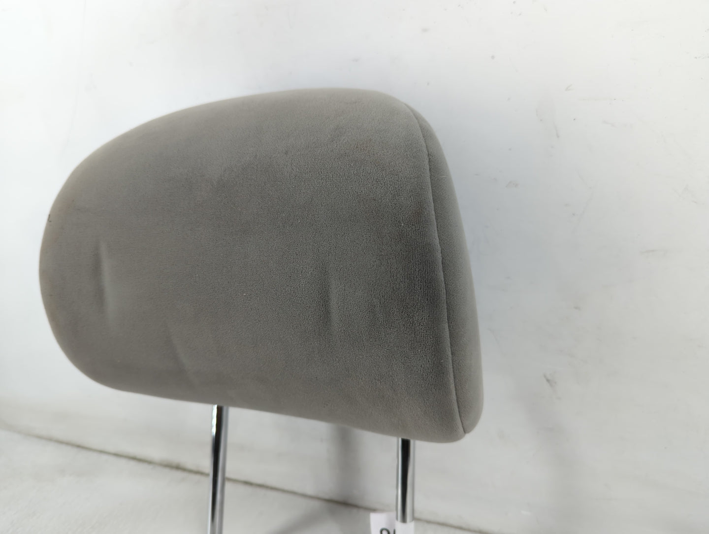2007-2009 Toyota Camry Headrest Head Rest Front Driver Passenger Seat Fits Fits 2007 2008 2009 OEM Used Auto Parts - Oemused