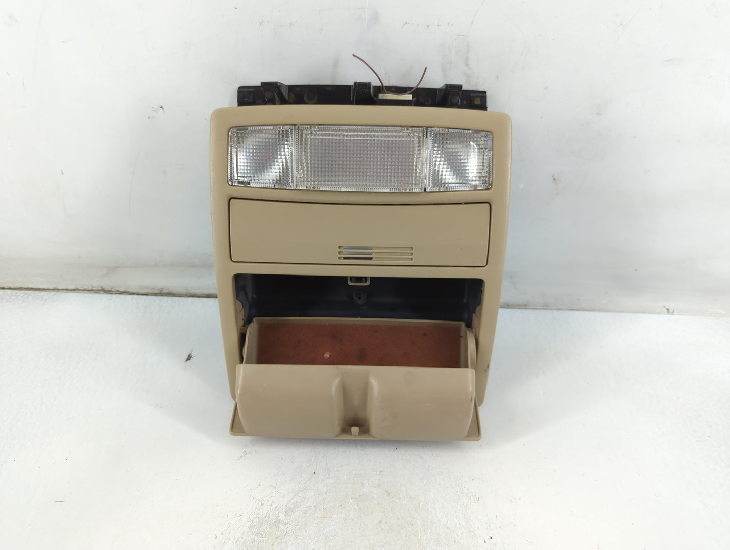 2007 Toyota Camry Overhead Roof Console - Oemusedautoparts1.com
