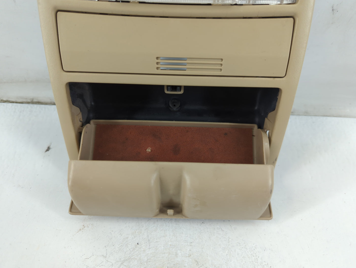 2007 Toyota Camry Overhead Roof Console - Oemusedautoparts1.com