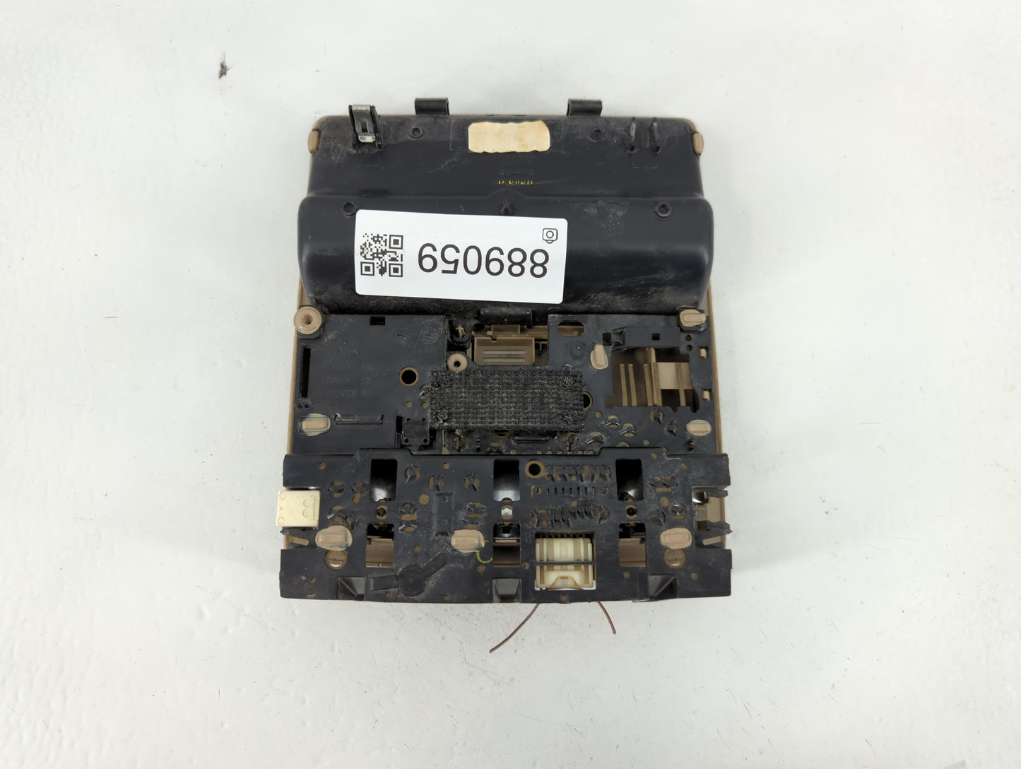 2007 Toyota Camry Overhead Roof Console - Oemusedautoparts1.com