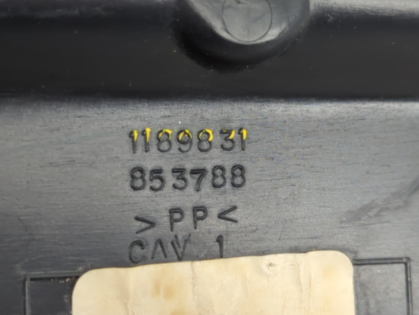 2007 Toyota Camry Overhead Roof Console - Oemusedautoparts1.com