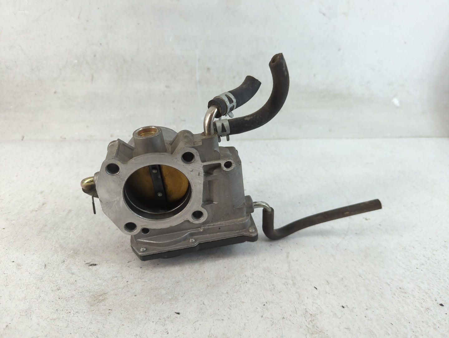 2007-2011 Toyota Camry Throttle Body P/N:22030-0H030 Fits Fits 2006 2007 2008 2009 2010 2011 2012 2013 2014 2015 OEM Used Au