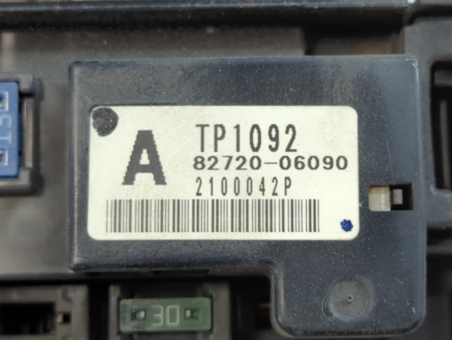 2007-2009 Toyota Camry Fusebox Fuse Box Panel Relay Module P/N:92720-06090 Fits Fits 2007 2008 2009 OEM Used Auto Parts - Oe