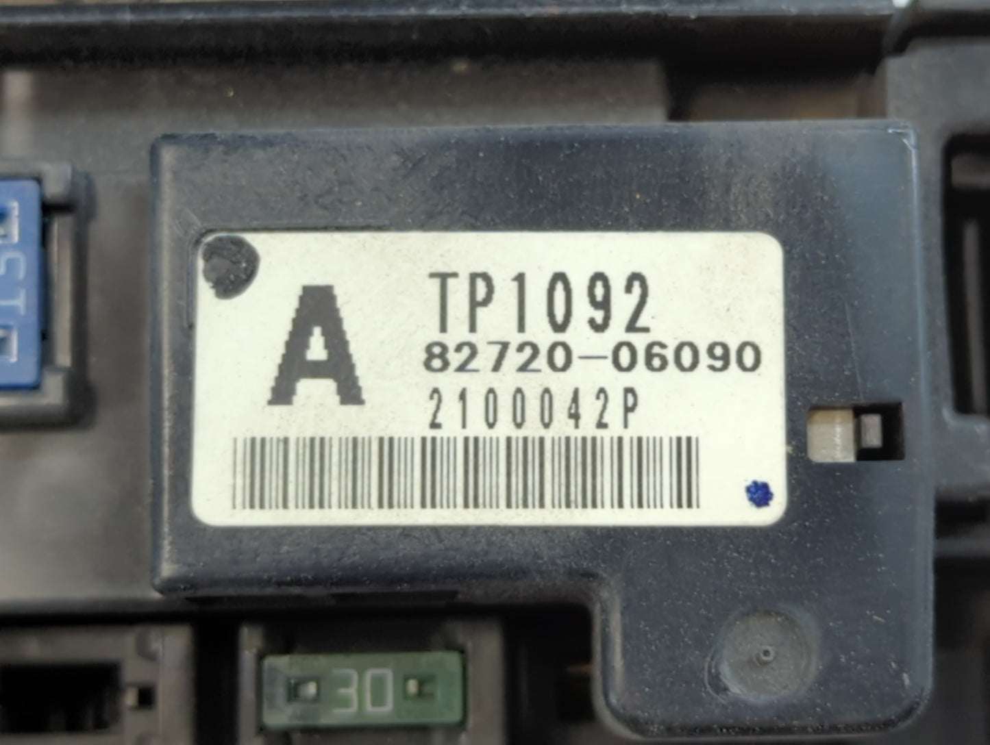 2007-2009 Toyota Camry Fusebox Fuse Box Panel Relay Module P/N:92720-06090 Fits Fits 2007 2008 2009 OEM Used Auto Parts - Oe