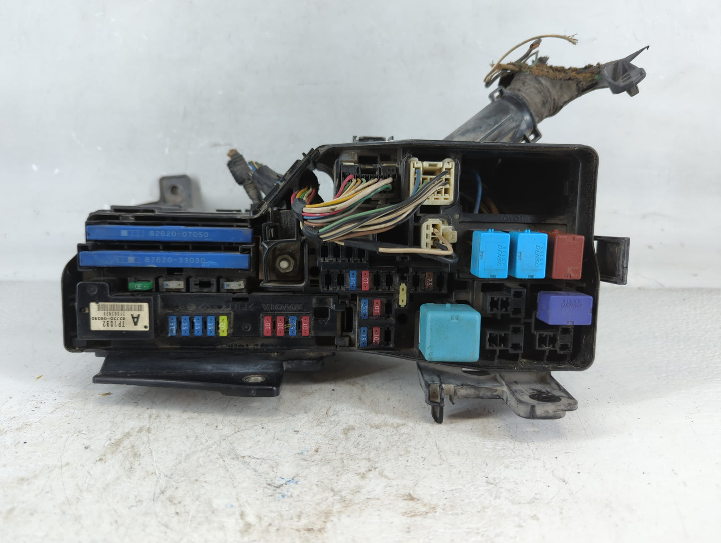 2007-2009 Toyota Camry Fusebox Fuse Box Panel Relay Module P/N:82720-06090 Fits Fits 2007 2008 2009 OEM Used Auto Parts - Oe