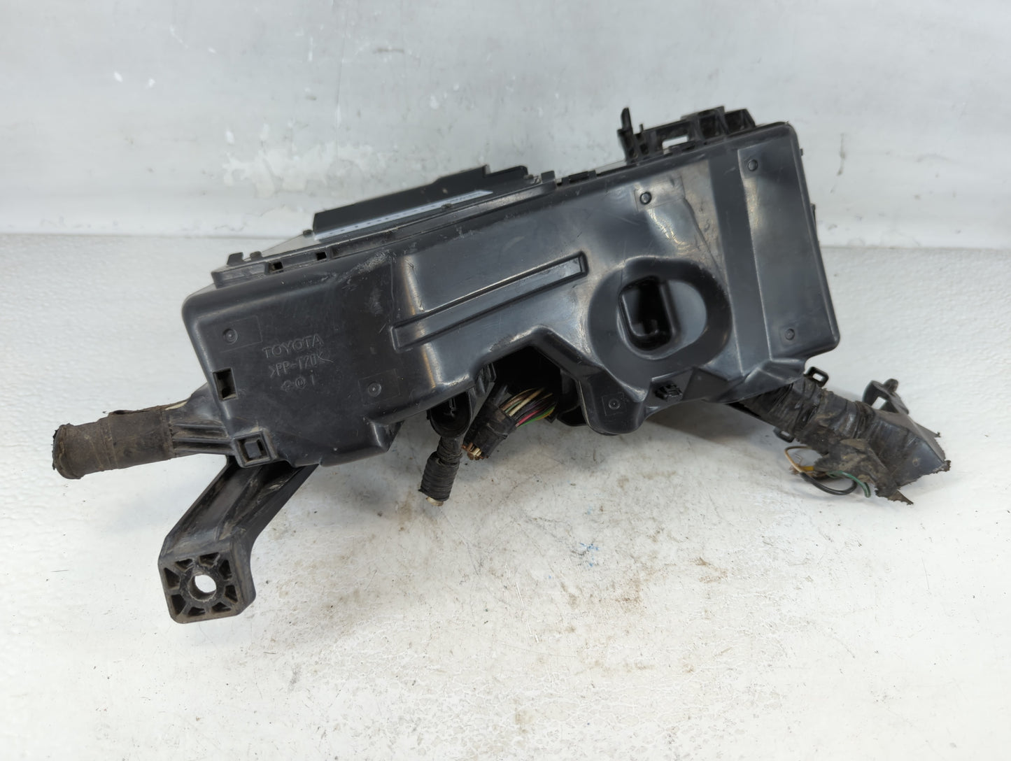 2007-2009 Toyota Camry Fusebox Fuse Box Panel Relay Module P/N:82720-06090 Fits Fits 2007 2008 2009 OEM Used Auto Parts - Oe