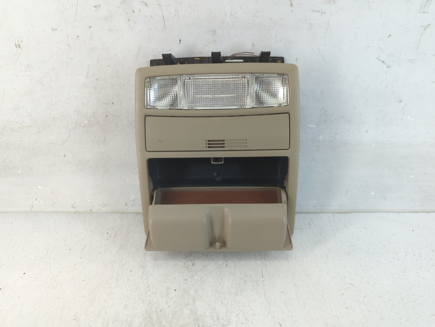 2007 Toyota Camry Overhead Roof Console - Oemusedautoparts1.com