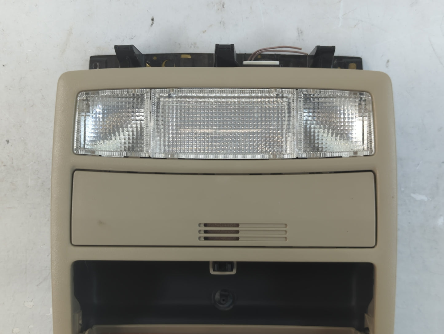2007 Toyota Camry Overhead Roof Console - Oemusedautoparts1.com