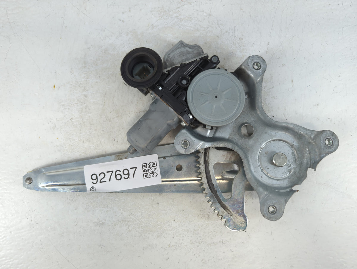 2007-2011 Toyota Camry Used Window Regulator Passenger Front 927697 - Oemusedautoparts1.com