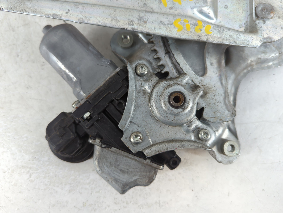 2007-2011 Toyota Camry Used Window Regulator Passenger Front 927697 - Oemusedautoparts1.com