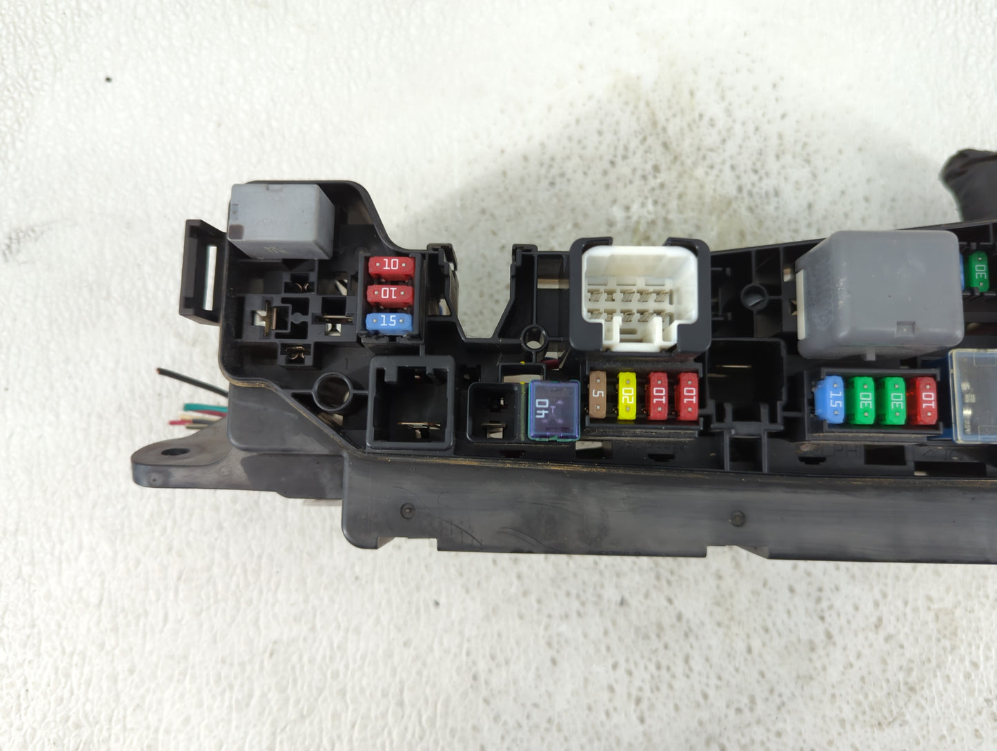 2004-2008 Toyota Corolla Fusebox Fuse Box Panel Relay Module P/N:82662-02110 Fits Fits 2004 2005 2006 2007 2008 OEM Used Aut