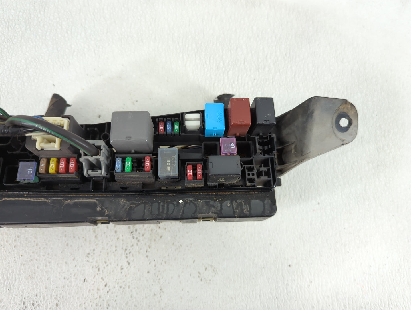 2004-2008 Toyota Corolla Fusebox Fuse Box Panel Relay Module Fits Fits 2004 2005 2006 2007 2008 OEM Used Auto Parts - Oemuse