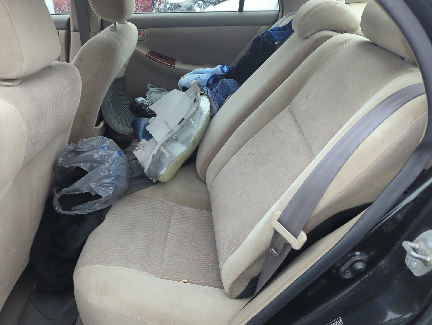 2007 Toyota Corolla Rear Seat Oem - Oemusedautoparts1.com