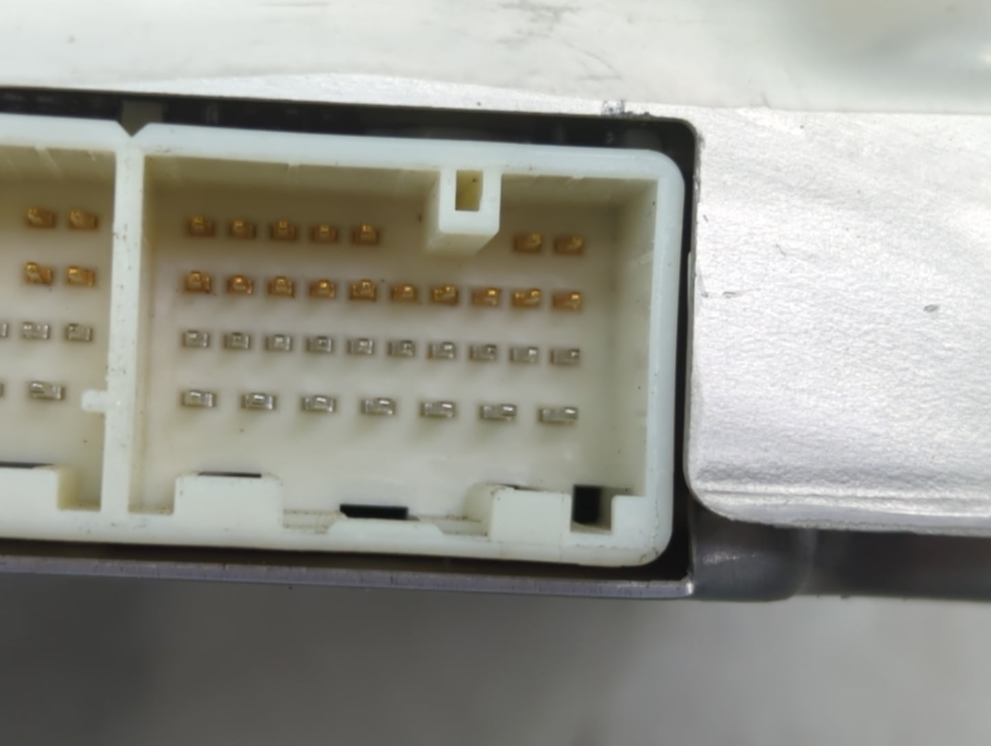 2005-2007 Toyota Corolla PCM Engine Control Computer ECU ECM PCU OEM P/N:28297956 89661-02K23 Fits Fits 2005 2006 2007 OEM U