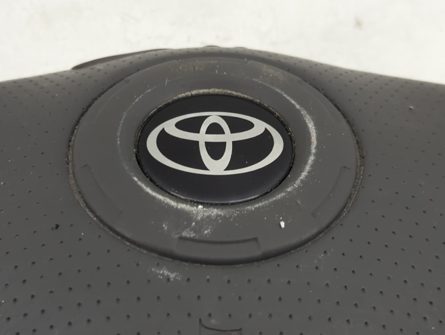 2004-2008 Toyota Corolla Air Bag Driver Left Steering Wheel Mounted - Oemusedautoparts1.com